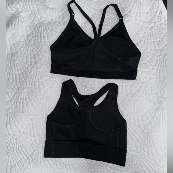 NIKE INDY VNECK BRA and Nike Womens Swoosh Long LINE Bra - Picture 2 of 10